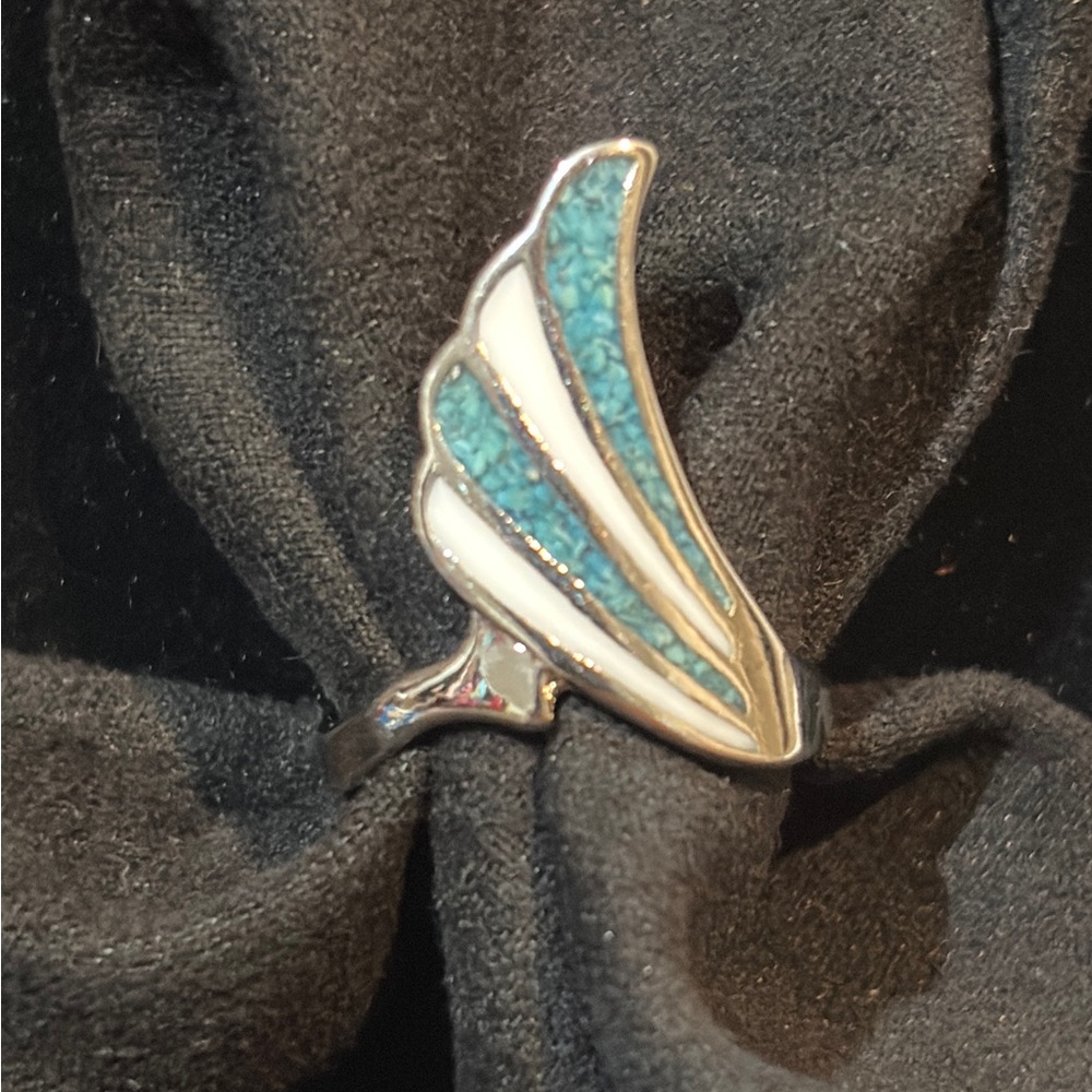 Dainty southwest style turquoise fan design 925 silver ring size 6